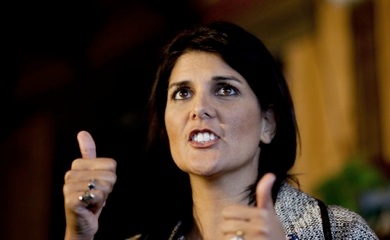 Accountant Nikki Haley doing arithmetic