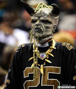 crazy-nfl-football-fans-25