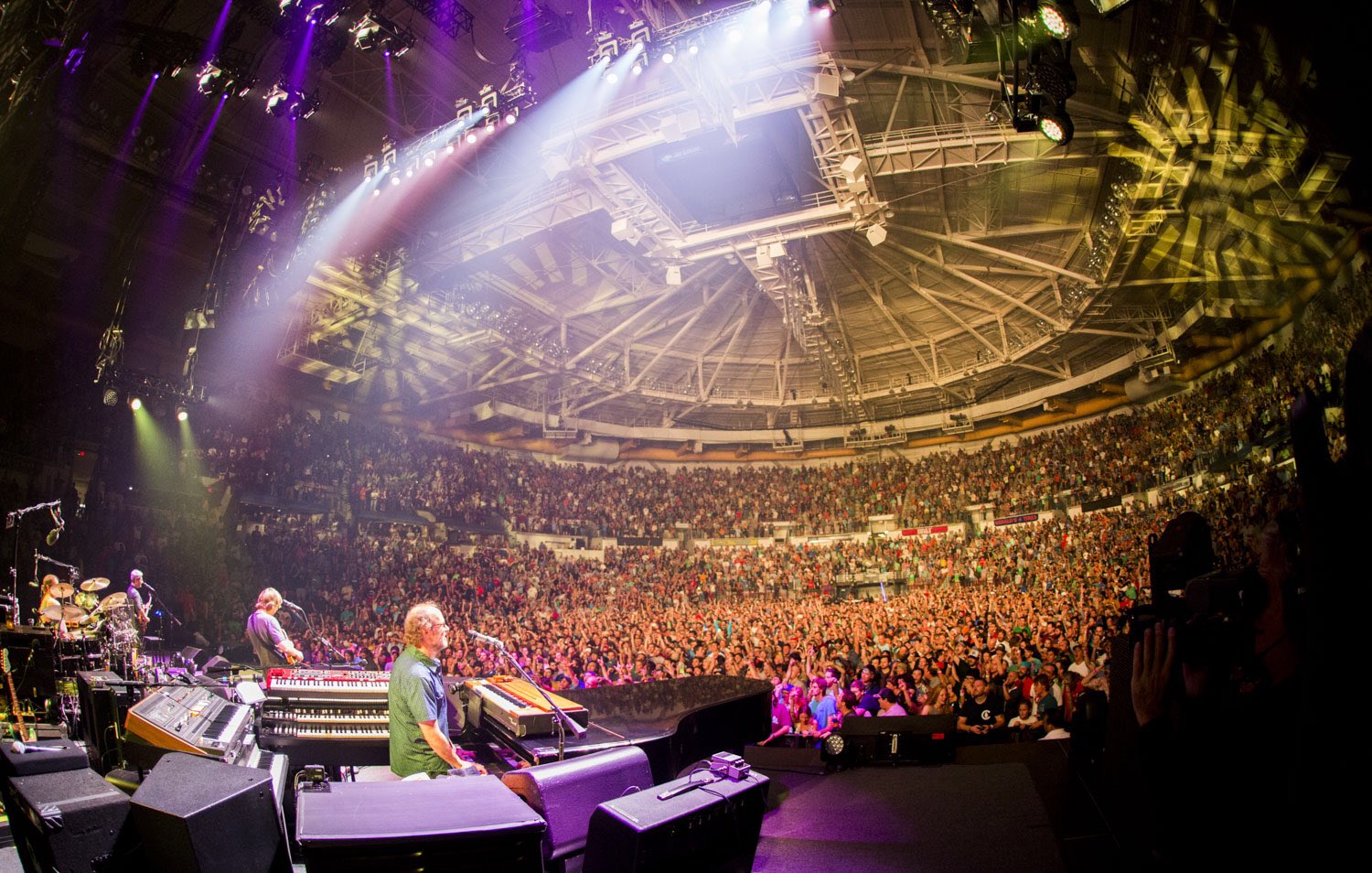 Cu1j-hvW8AAu-yQ.jpg_large